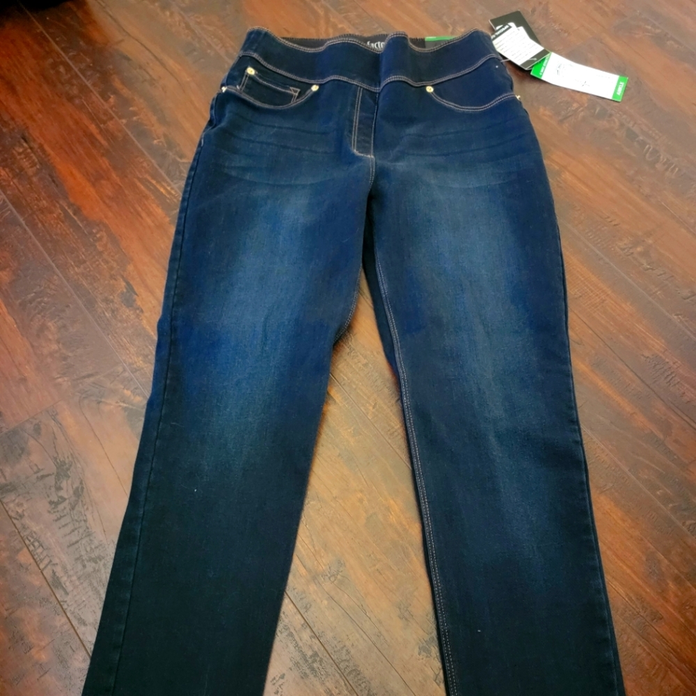 Slim factor, pants